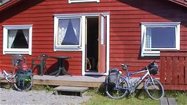 Preparing to leave our luxury cabin at the Langenuen Motel, Jektavik